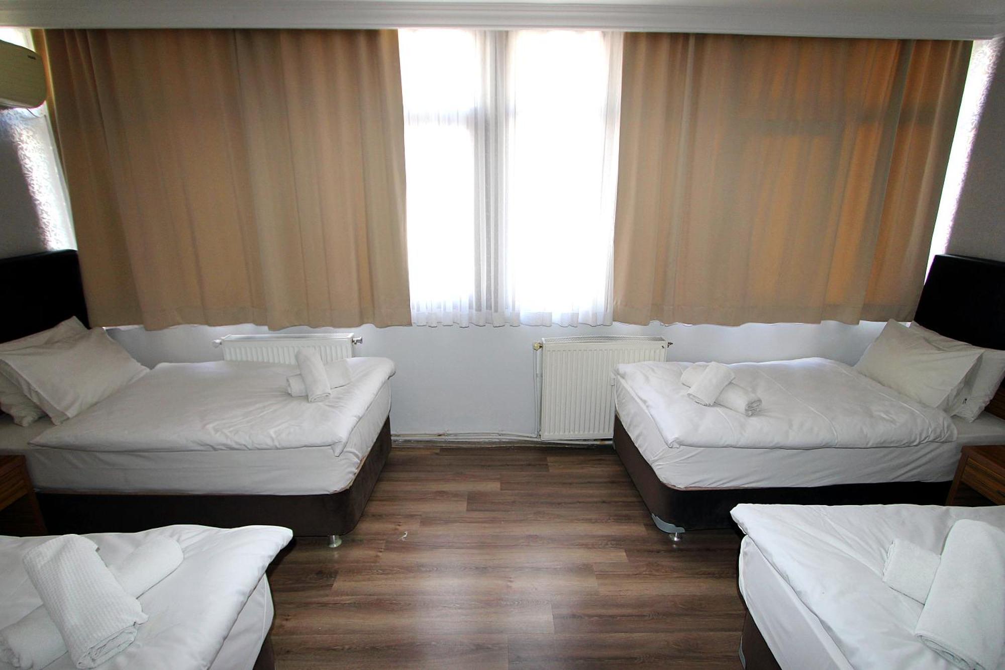 Lyon Hotel Istanbul Exterior photo